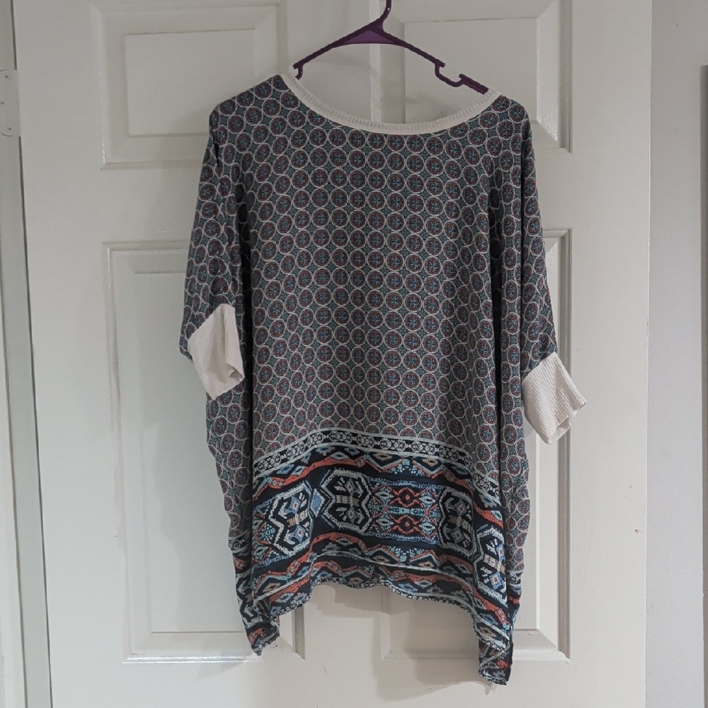 Bobeau Geometric Patterned Flowy Multicolored Blo… - image 9